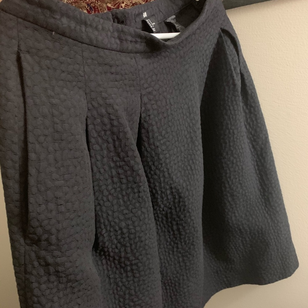 Black Midi skirt H&M